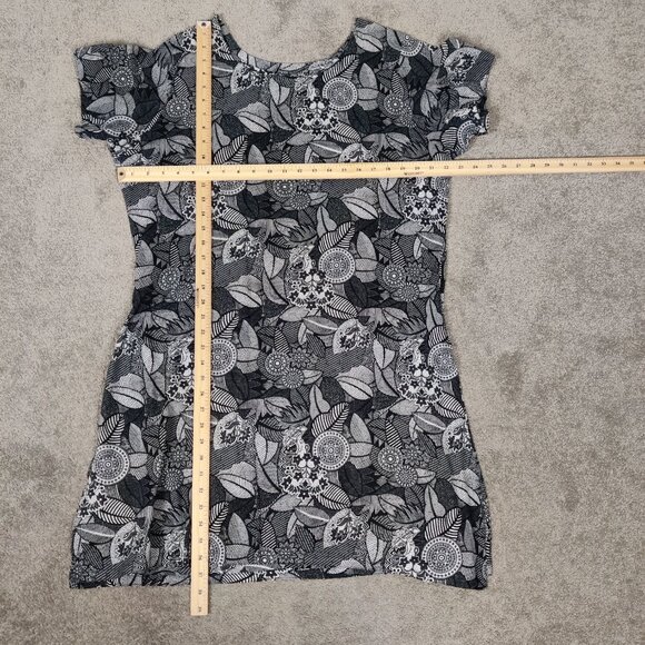 Floral Black and White Mini Dress - Picture 5 of 8